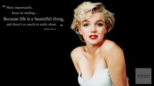 Marilyn-Monroe-Beautiful-Smile-Cruising-Sweden